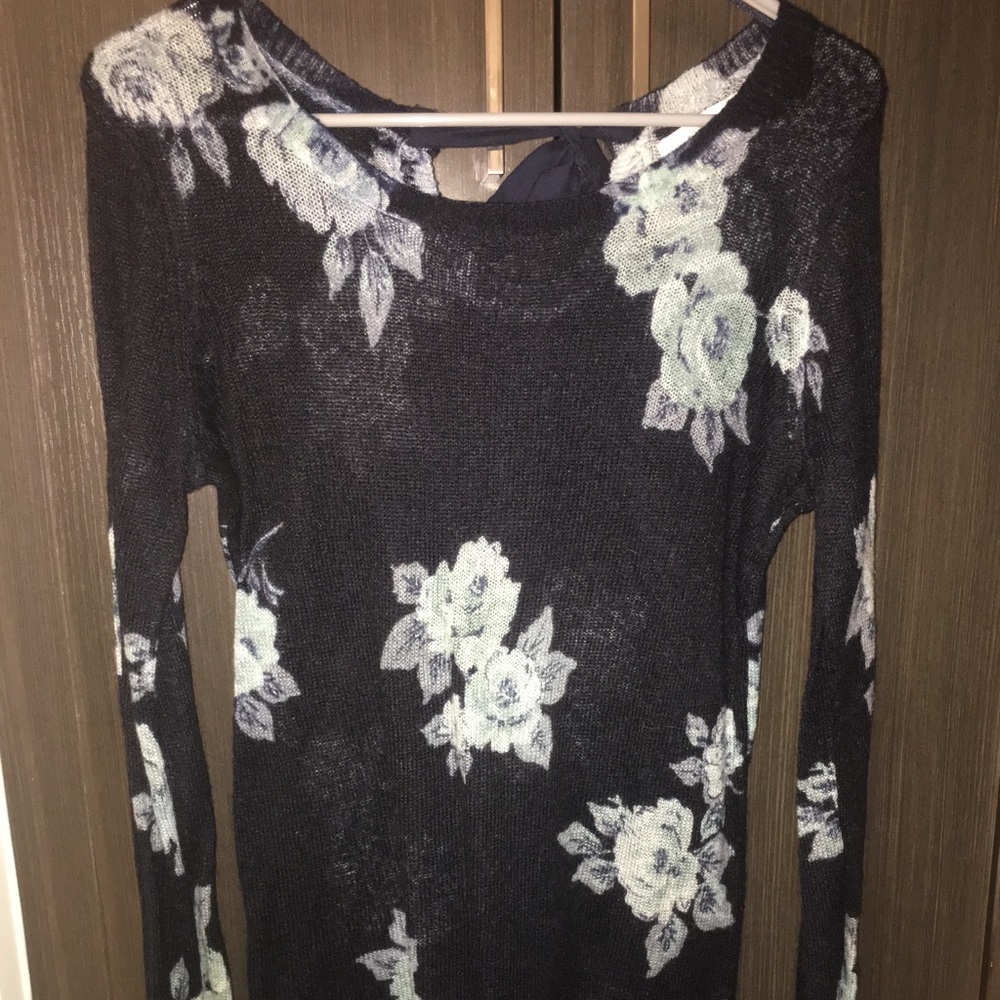 LC Sweater